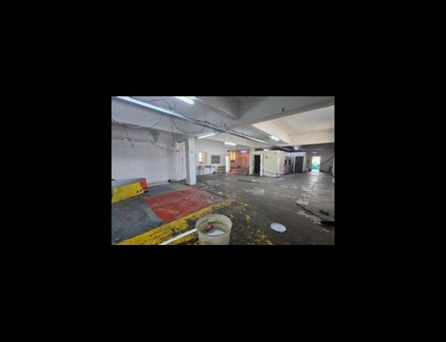 880M² BUSINESS CENTRE TO LET IN BENONI CENTRAL